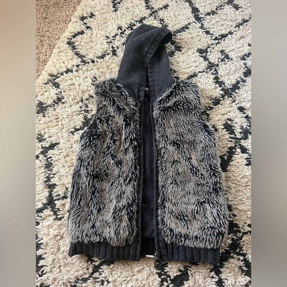 Fuzzy Fur Vest size girls 14 woman’s xs